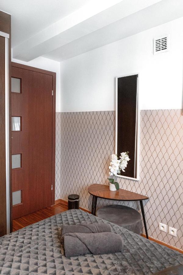 Clicktheflat Piekna Center Apart Rooms 华沙 外观 照片