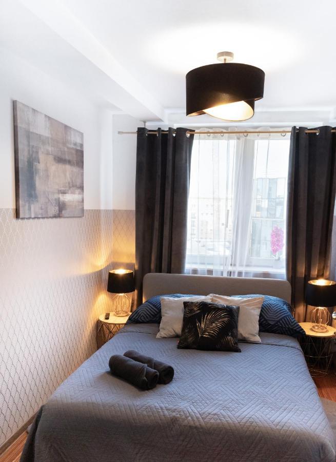Clicktheflat Piekna Center Apart Rooms 华沙 外观 照片